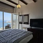 Amazing Center Sea View *