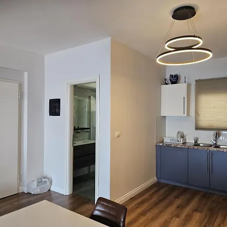 Amazing Center Sea View * Σαράντα