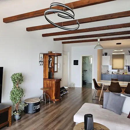 Amazing Center Sea View * Sarandë