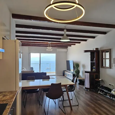 Amazing Center Sea View * Sarandë