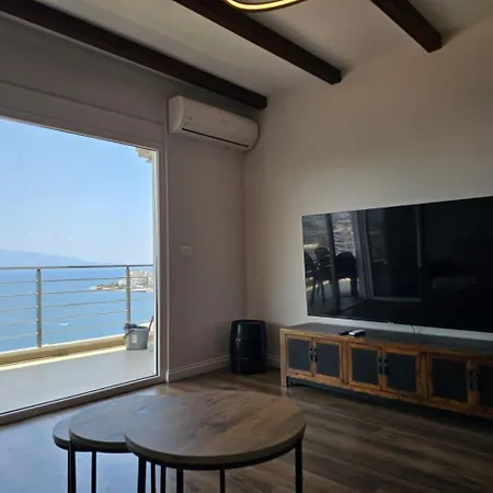 Amazing Center Sea View Lejlighed