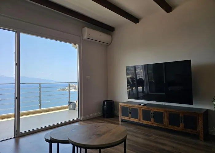 Amazing Center Sea View Lejlighed