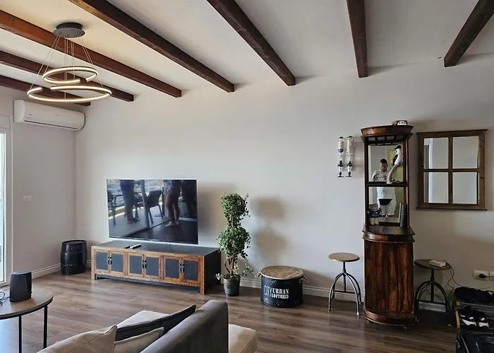 Amazing Center Sea View Appartement Sarandë